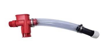 VP Racing Trigger Fluid Control mit rotem Ventilgehäuse und transparentem Schlauch